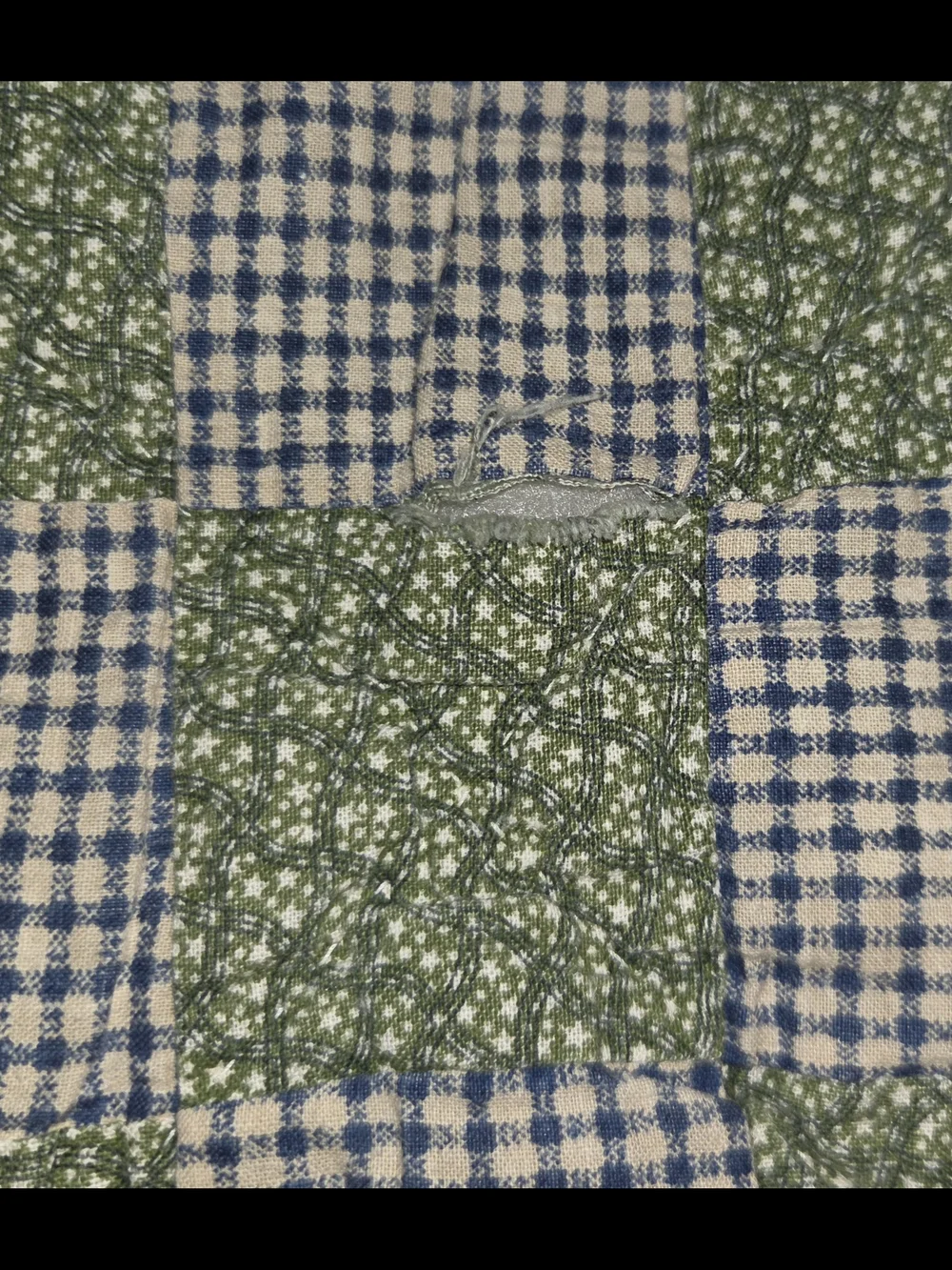 Patchwork Country Farm House Style Quilt Bedspread - Multicolor